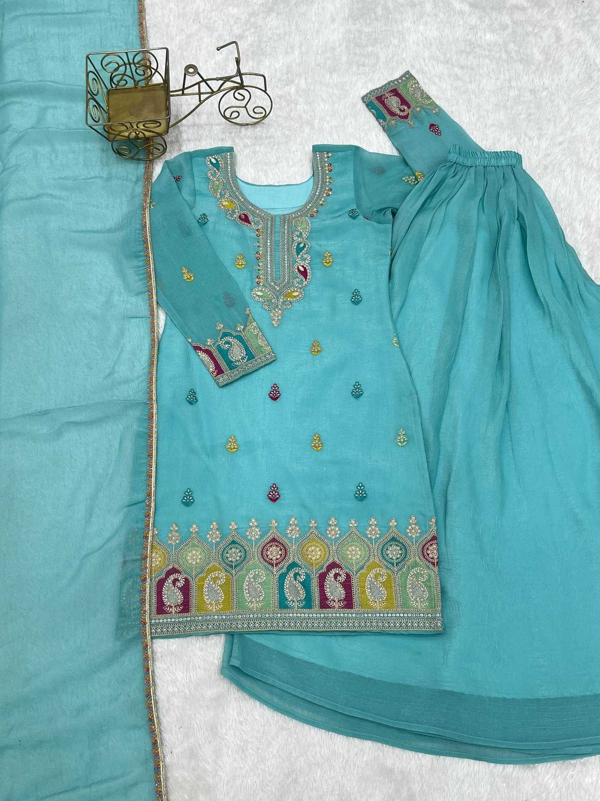 Harini Heavy Silk Ladies Suit