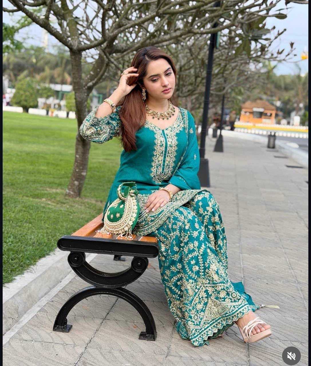Chinon Silk Embroidery Suit