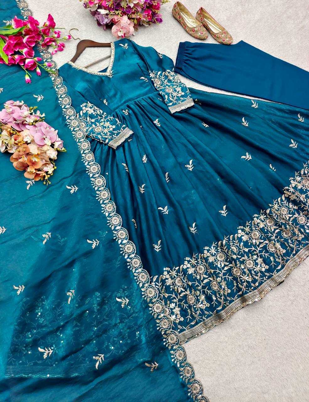 Fendy Embroidery Gown