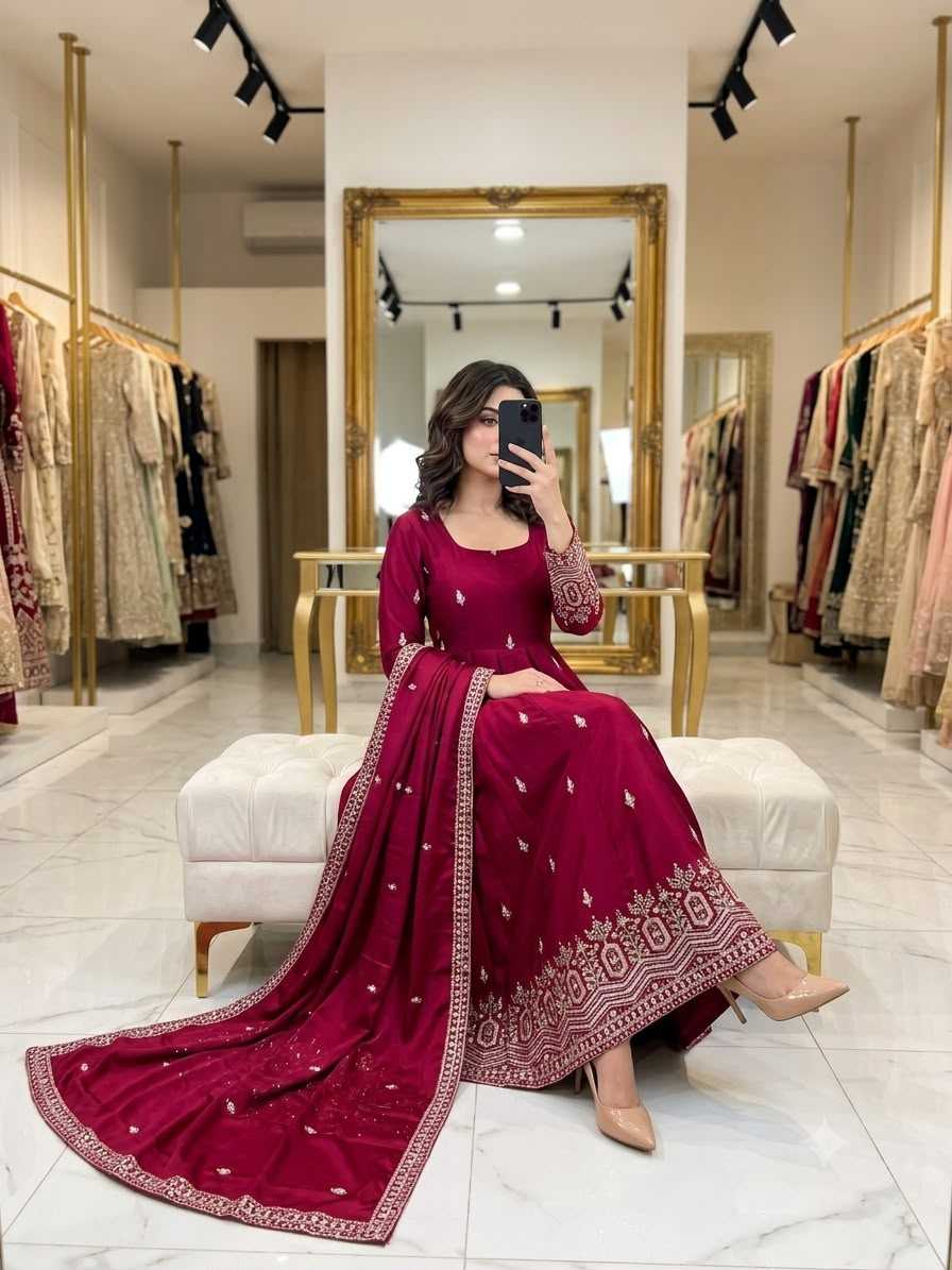 Chinon Silk Embroidery Gown