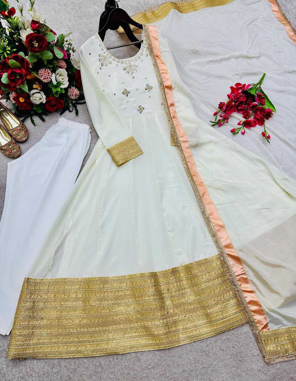 Design Pure Silk Embroidery Gown