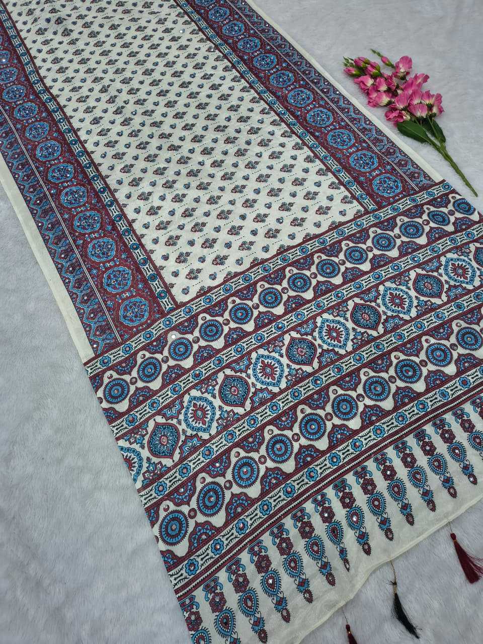Chinon Silk Traditional Saree