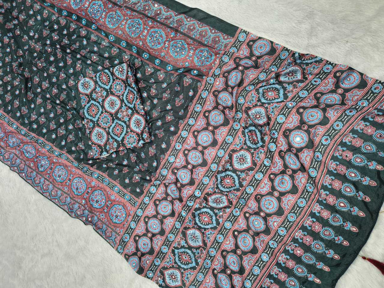 Chinon Silk Traditional Saree