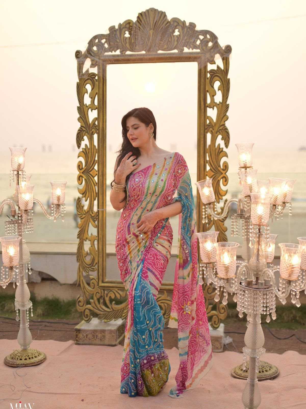 Uns Soft Silk Printed Saree