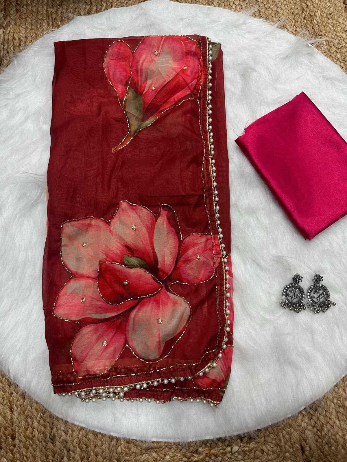 Val Tabby Silk Printed Saree