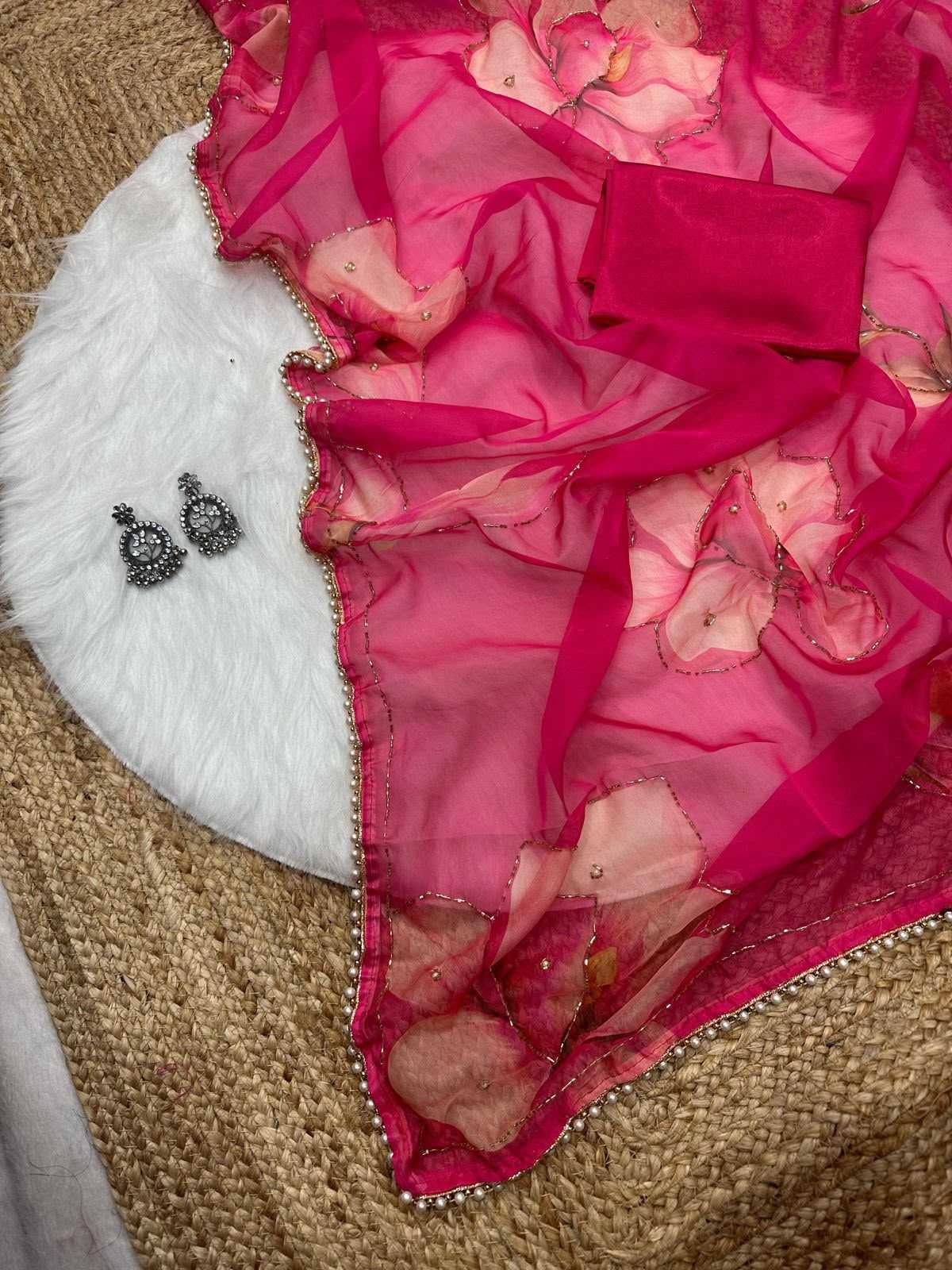 Val Tabby Silk Printed Saree
