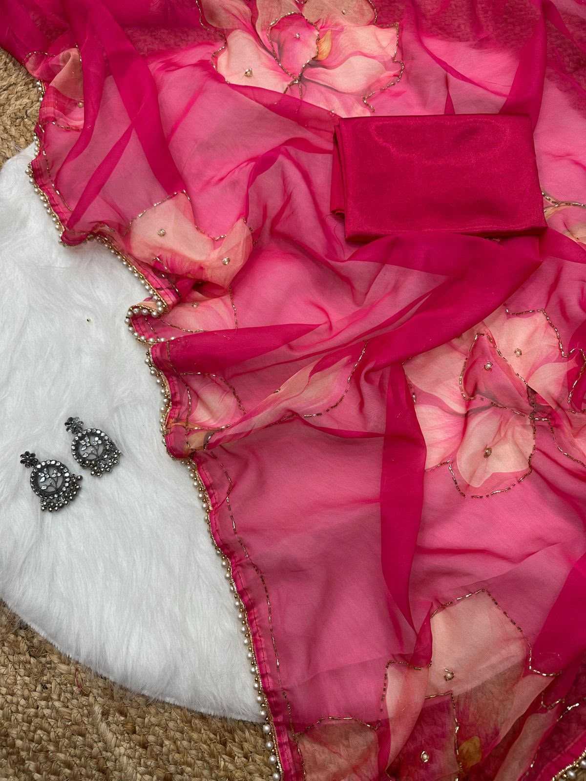 Val Tabby Silk Printed Saree