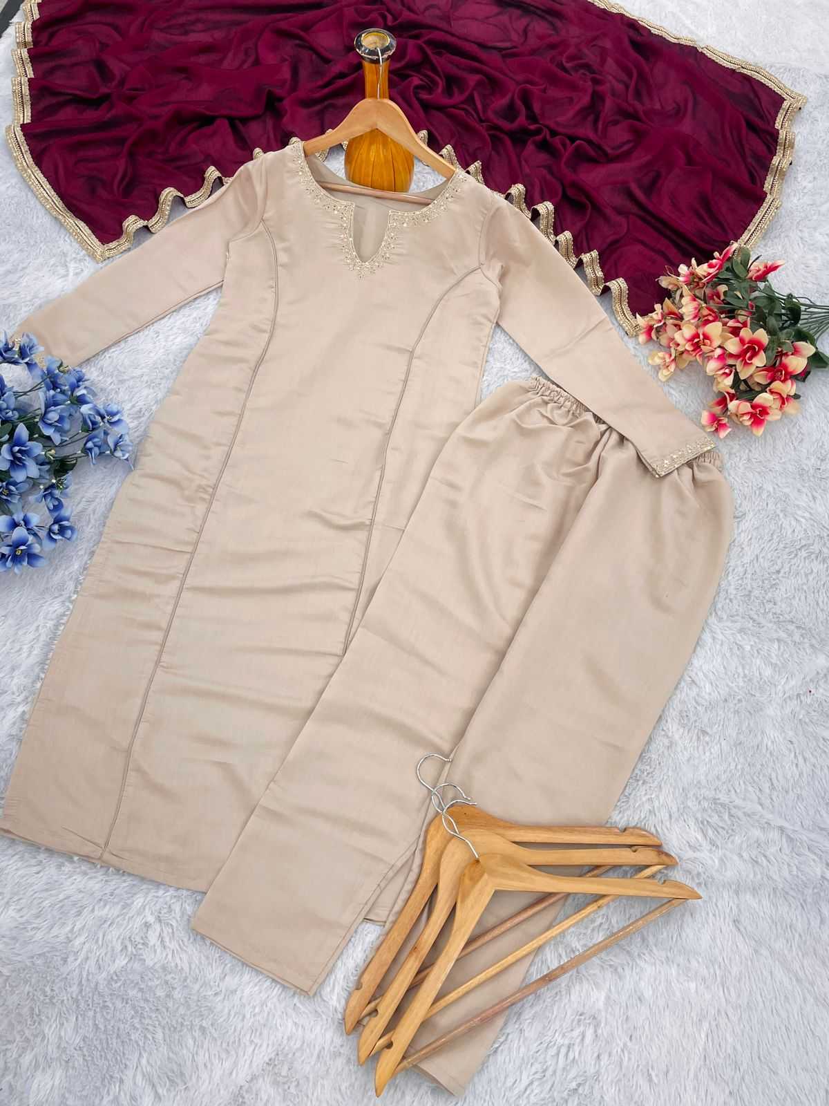 Heavy Roman Silk Embroidery Suit