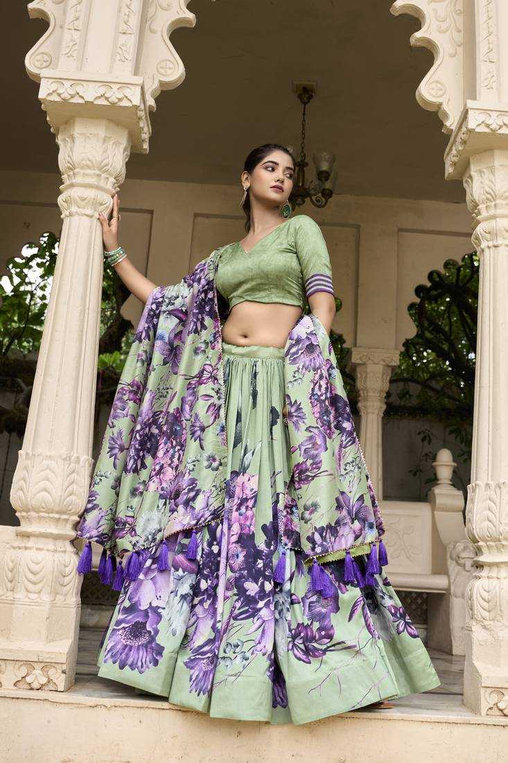 Dola Silk Traditional Lehenga