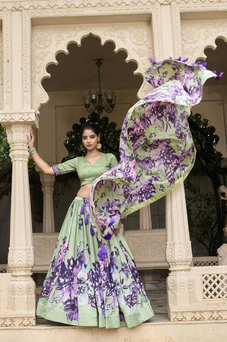 Dola Silk Traditional Lehenga