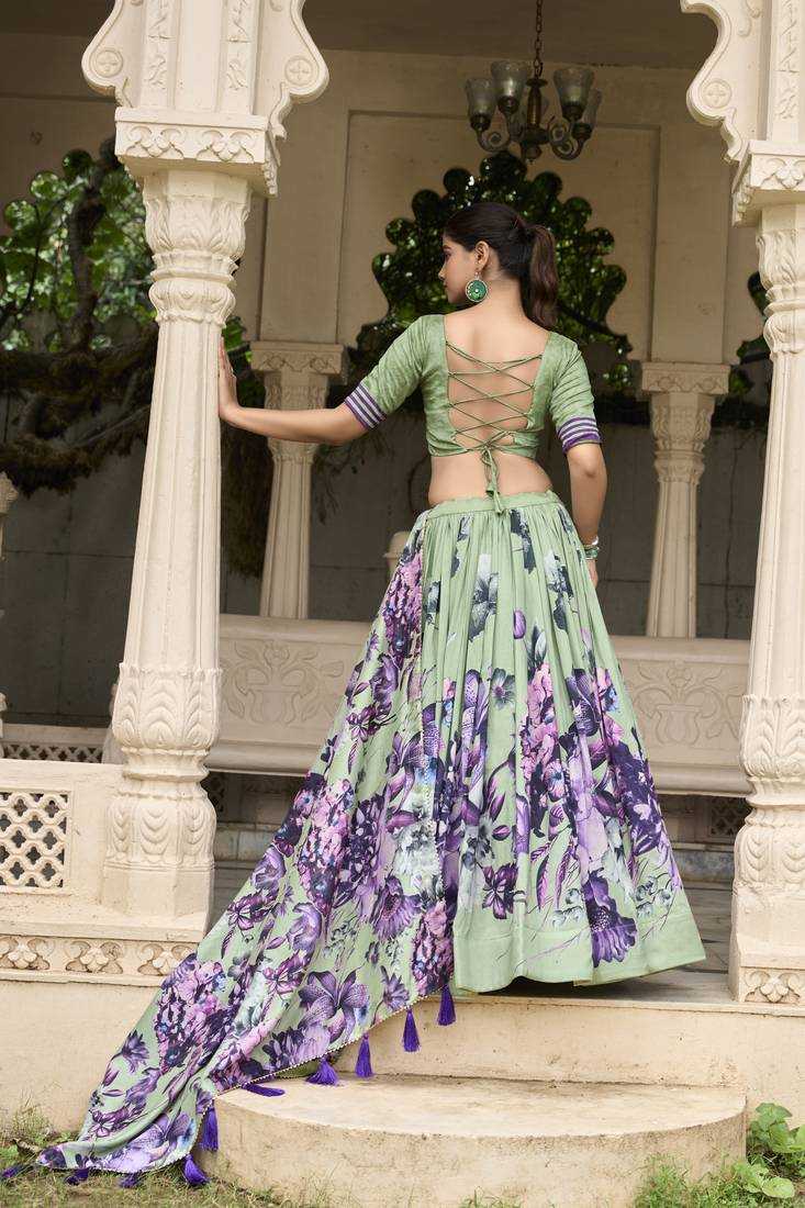 Dola Silk Traditional Lehenga