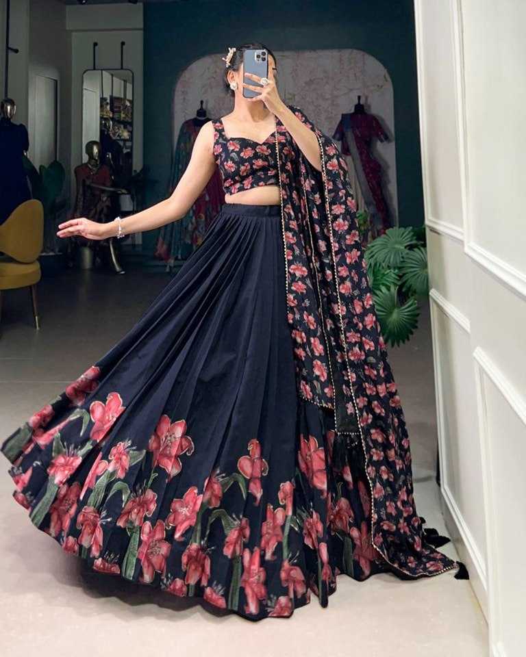 Dola Silk Traditional Lehenga