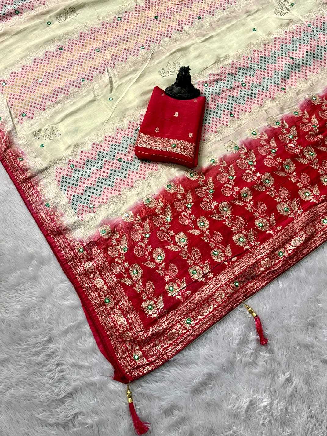 Dola Silk Saree