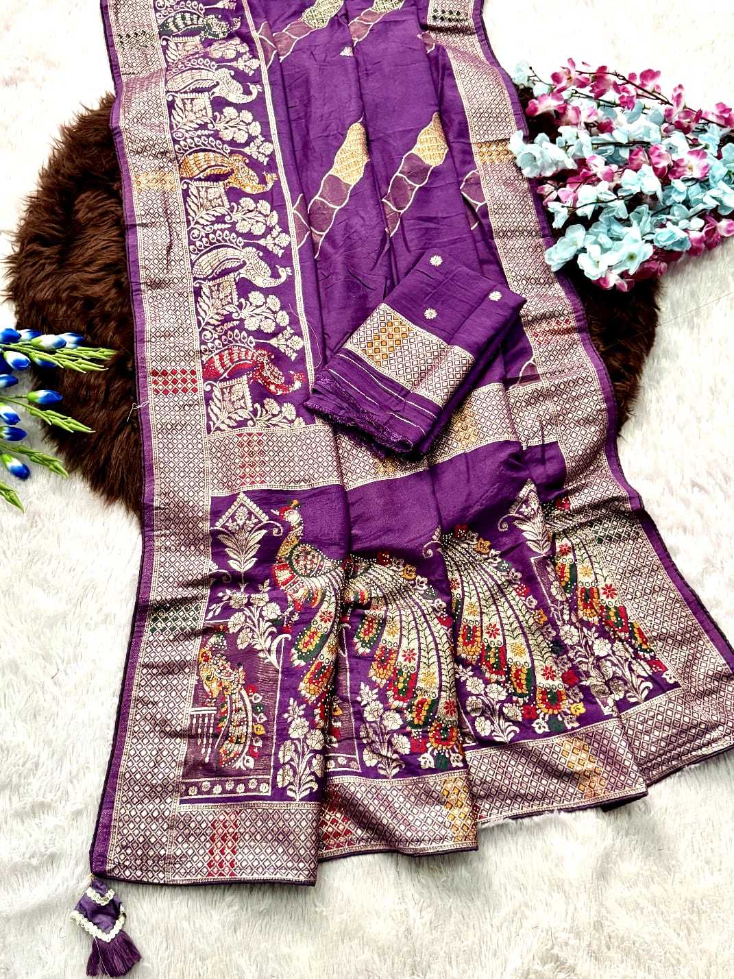 Dola Silk Banarasi Saree