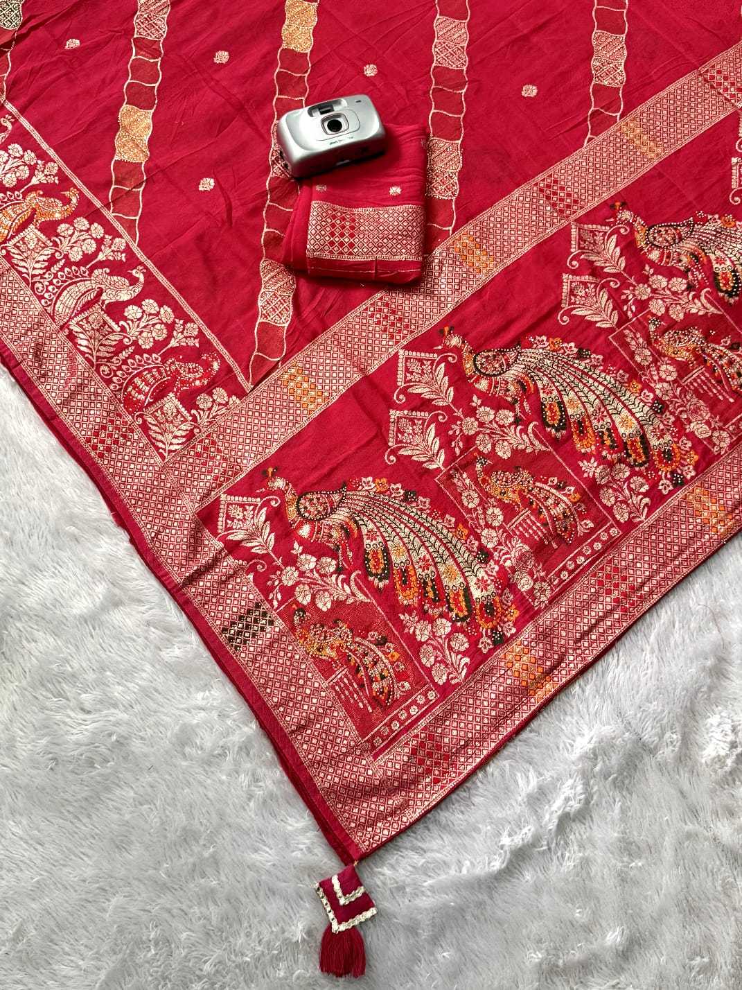 Dola Silk Banarasi Saree