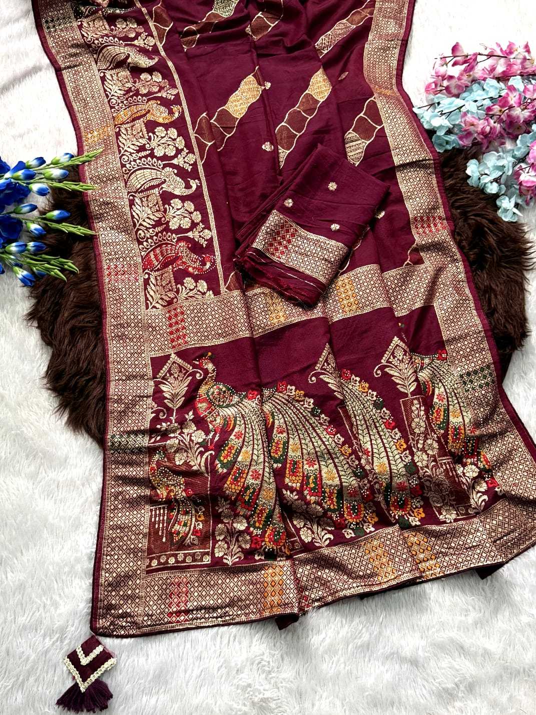 Dola Silk Banarasi Saree