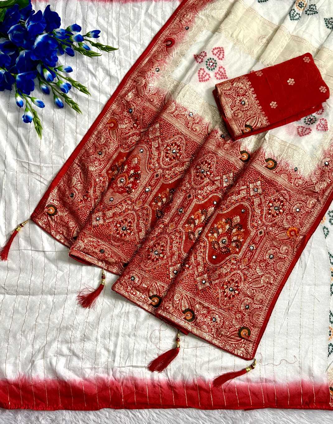 Dola Silk Banarasi Saree