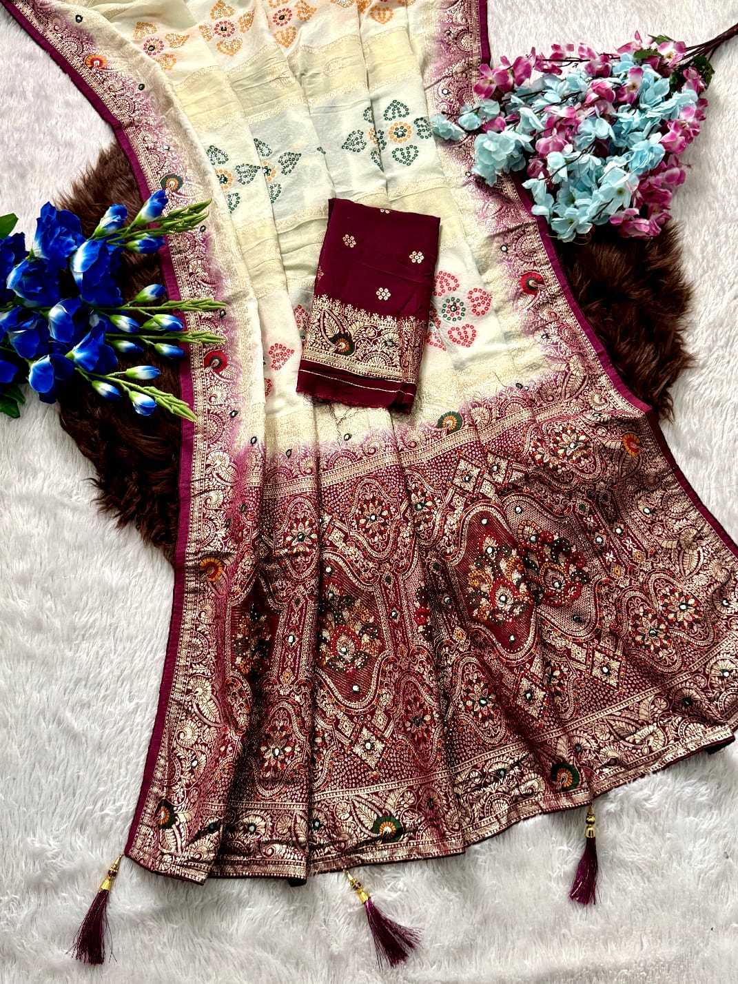 Dola Silk Banarasi Saree