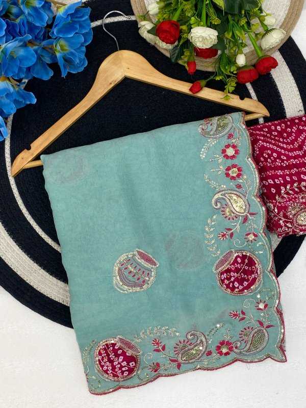 Crunchi Sequence Saree