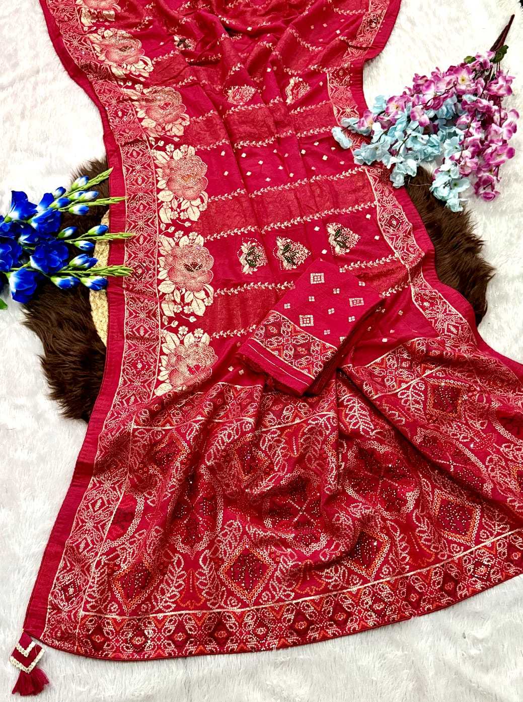 Latest Viscose Floral Saree