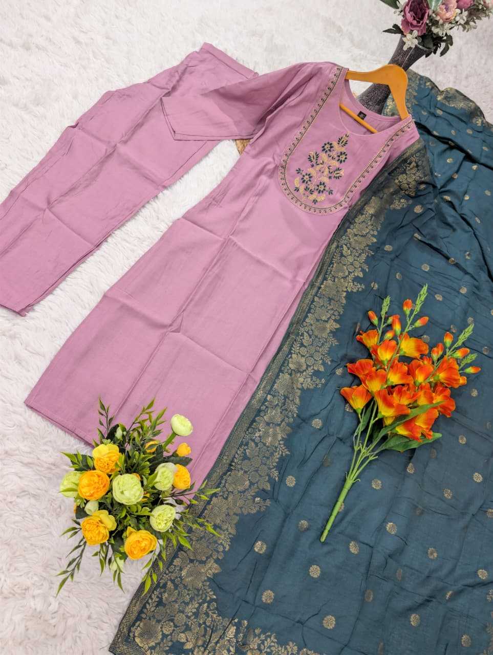 Naisa Cotton Party Wear Kurti