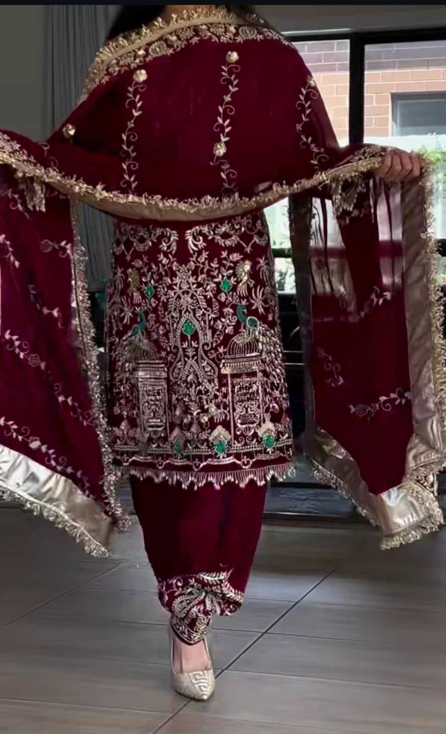 Crepe Embroidery Suit
