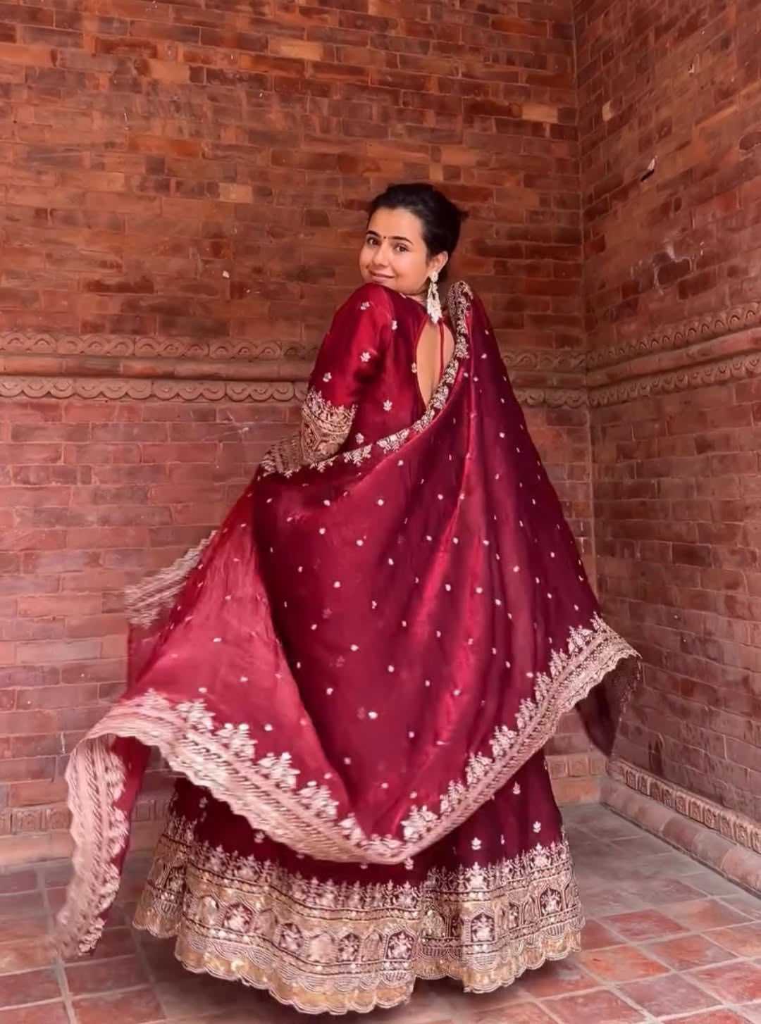 Fendy Embroidery Suit 1250