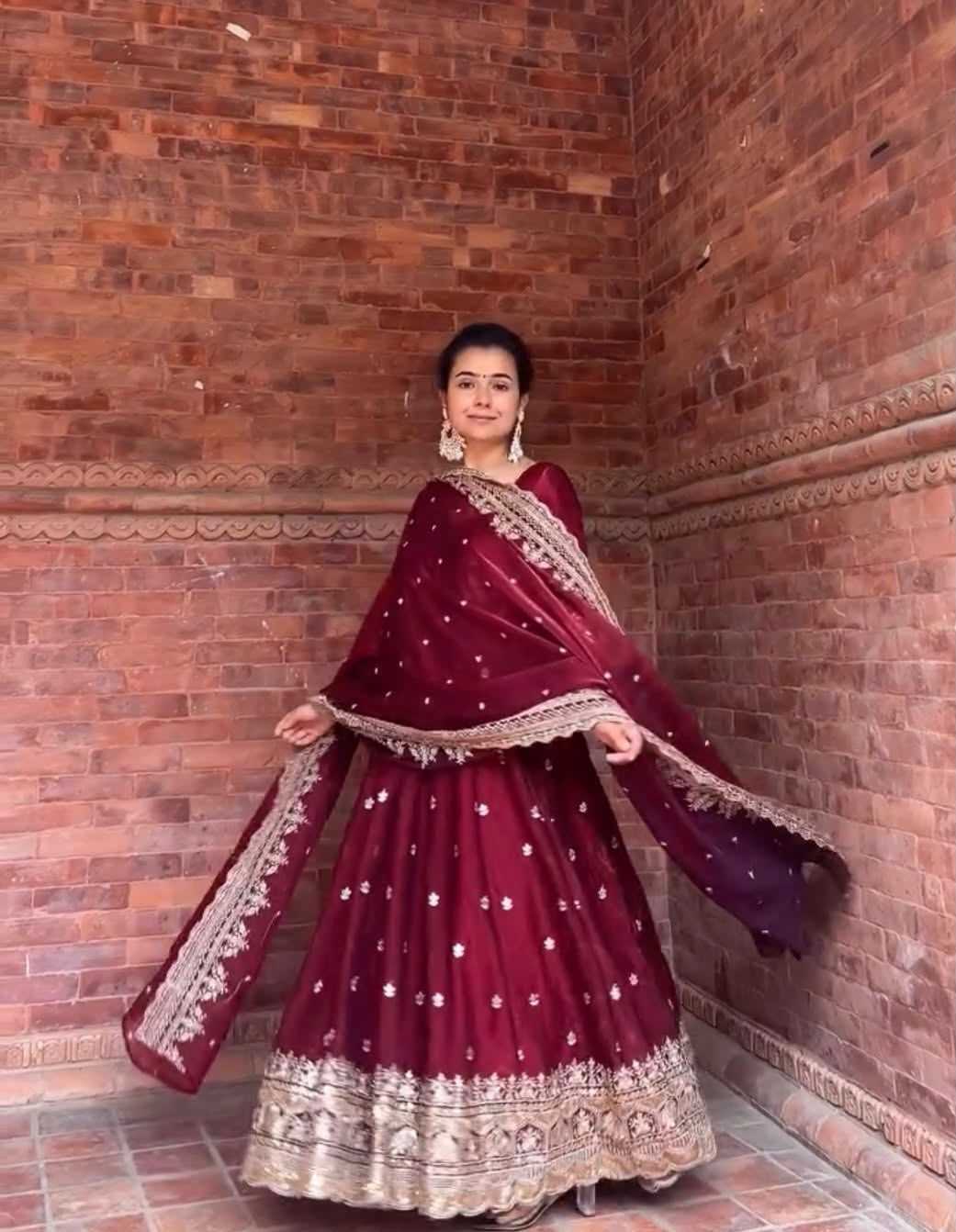 Fendy Embroidery Suit 1250