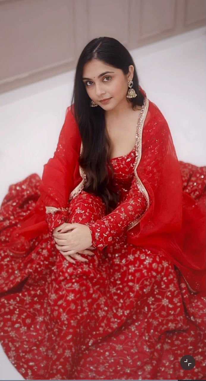 Georgette Embroidery Gown 1257