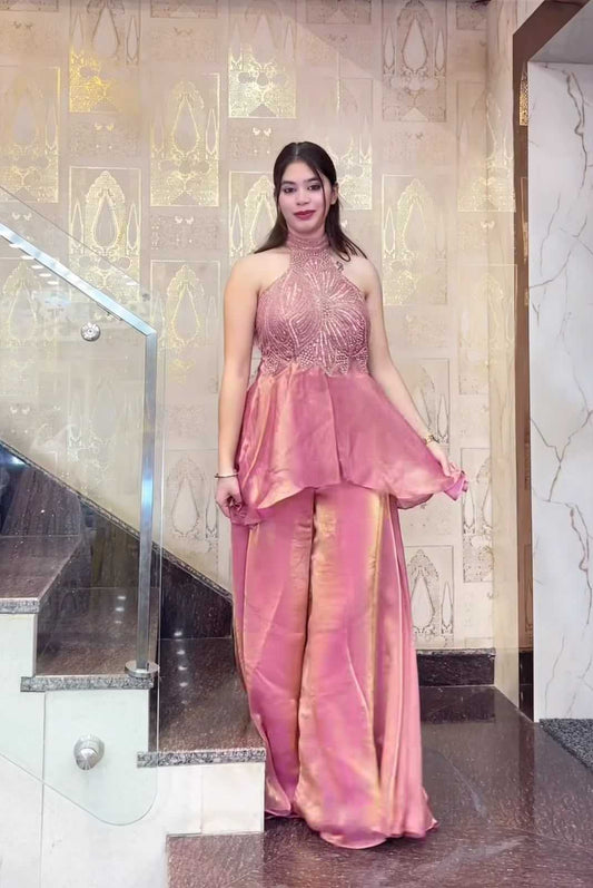 Fendy Cotton Suit in Pink