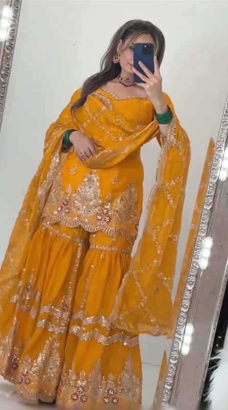 Fendy Sharara Salwar Suit in Green