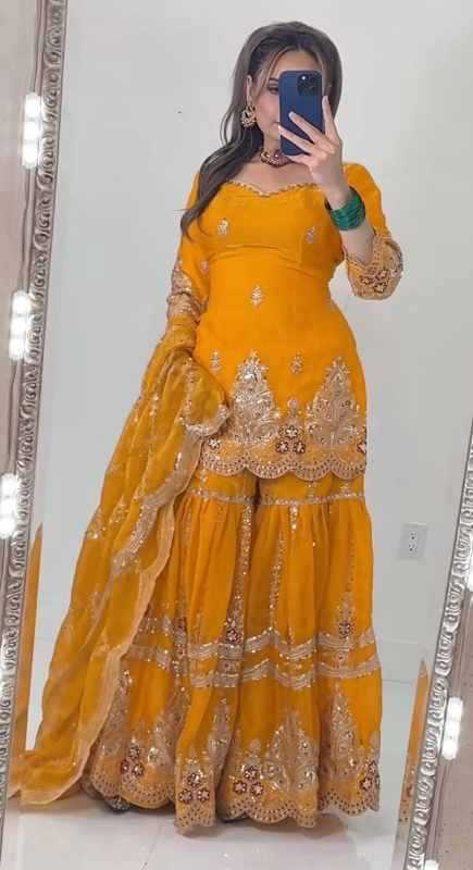 Fendy Sharara Salwar Suit in Green