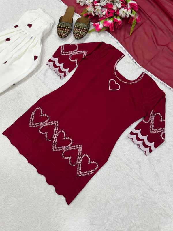 Heavy Roman Silk Embroidery Suit in Red