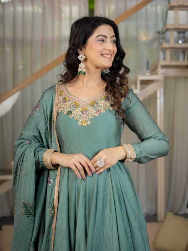 Rangoli Silk Embroidery Suit 5073