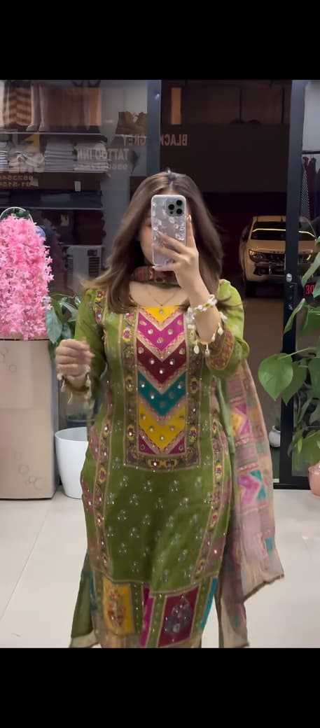 Chinon Silk Printed Suit
