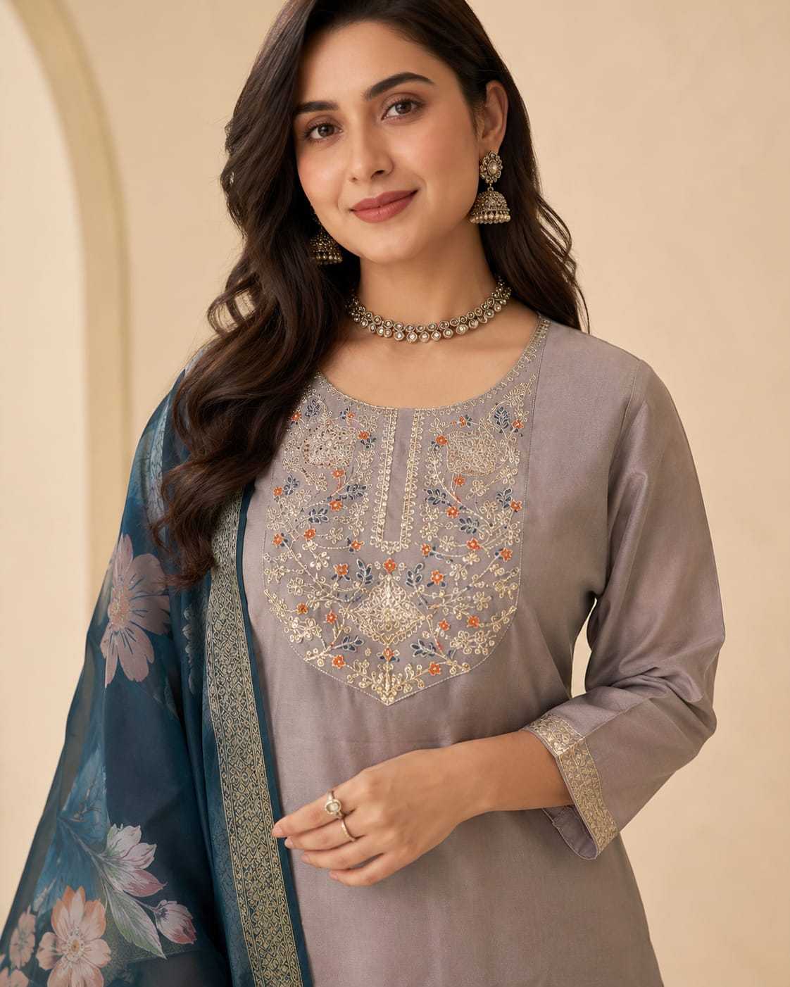 Embroidery Suit