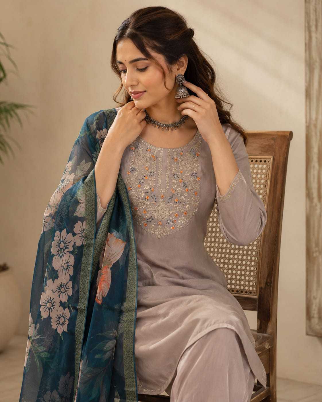 Embroidery Suit