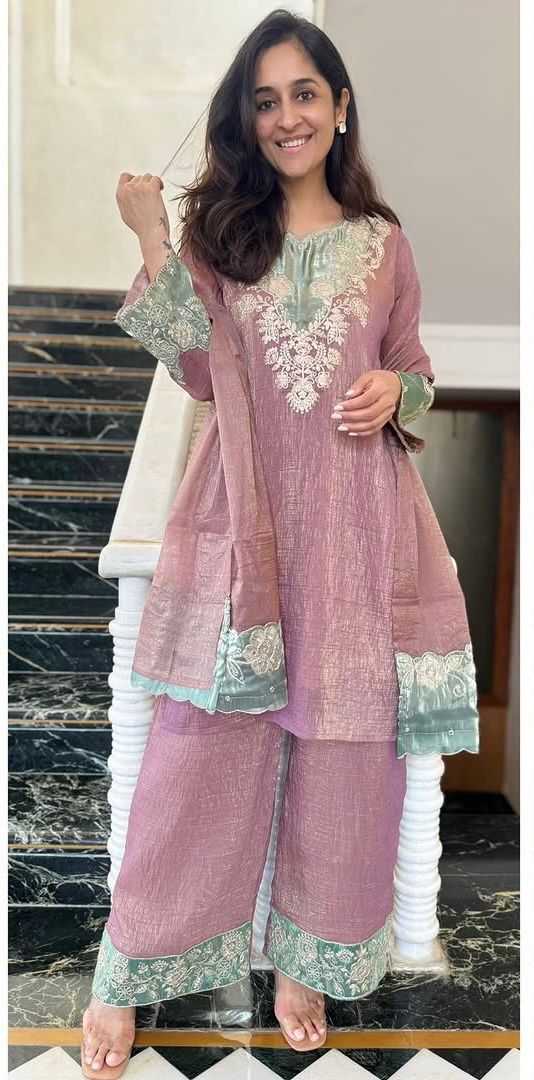 Crush Silk Embroidery Suit