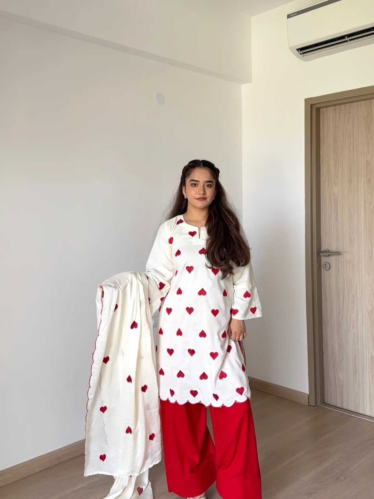 Crepe Embroidery Suit