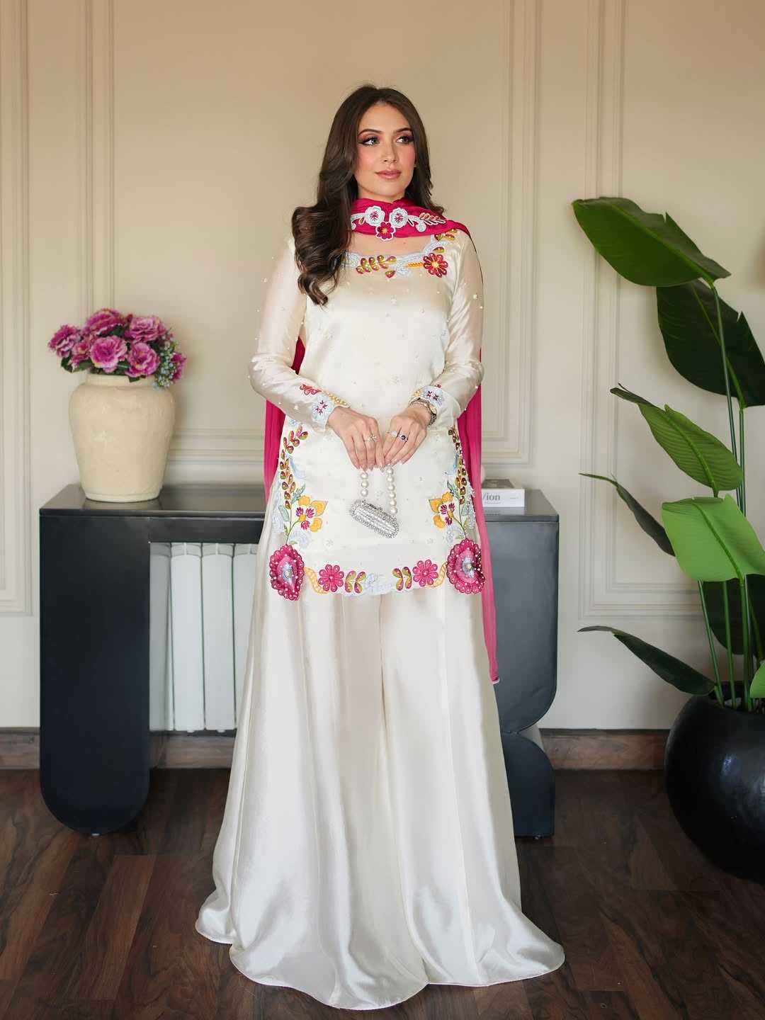 Heavy Roman Silk Embroidery Suit
