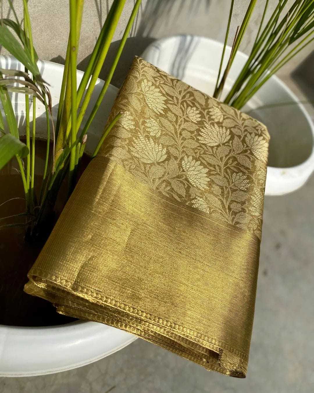 Nita Banarasi Soft Silk Party Wear Saree