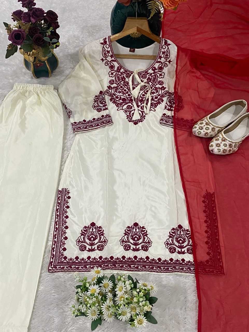 Crepe Embroidery Suit
