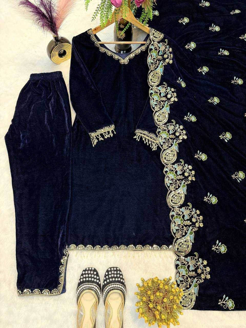 Velvet Embroidery Suit