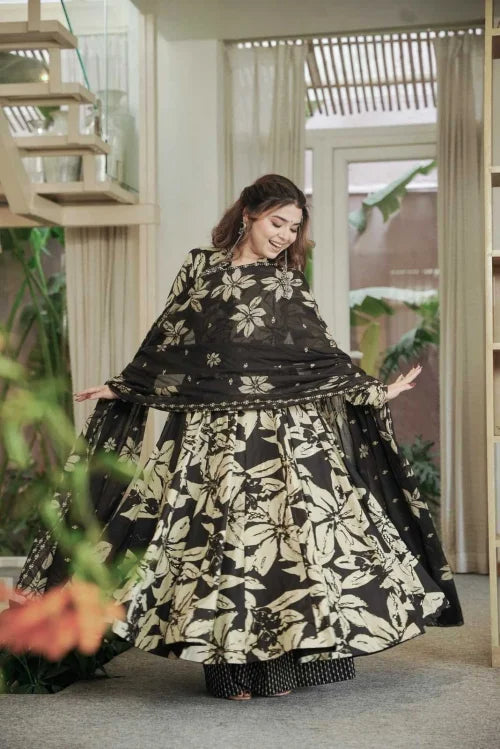 Cotton Printed Suit in Black