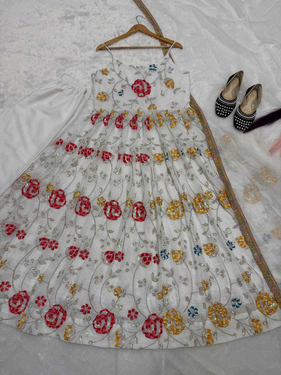 Crush Silk Embroidery Suit