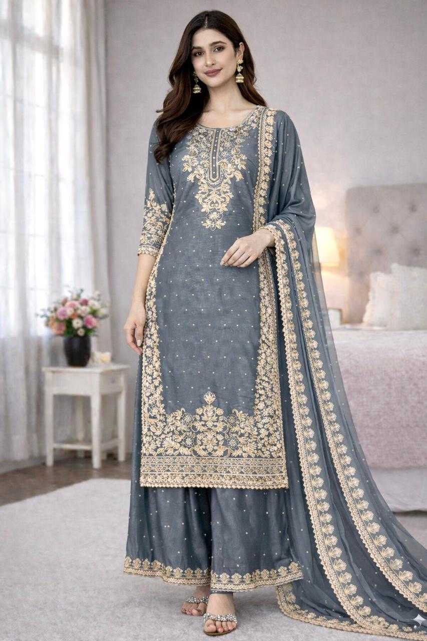 Embroidery Suit