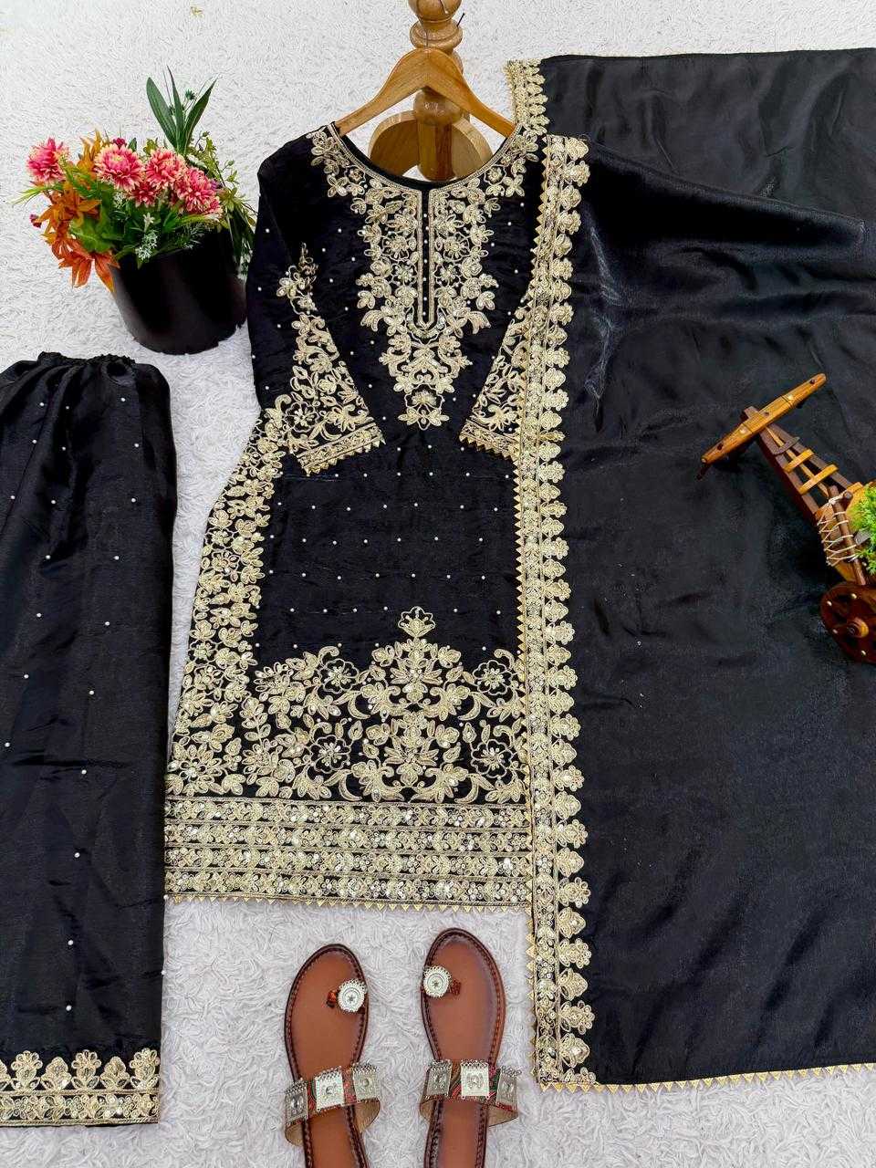 Embroidery Suit