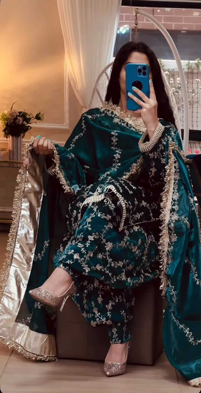 Pure Silk Embroidery Suit 539