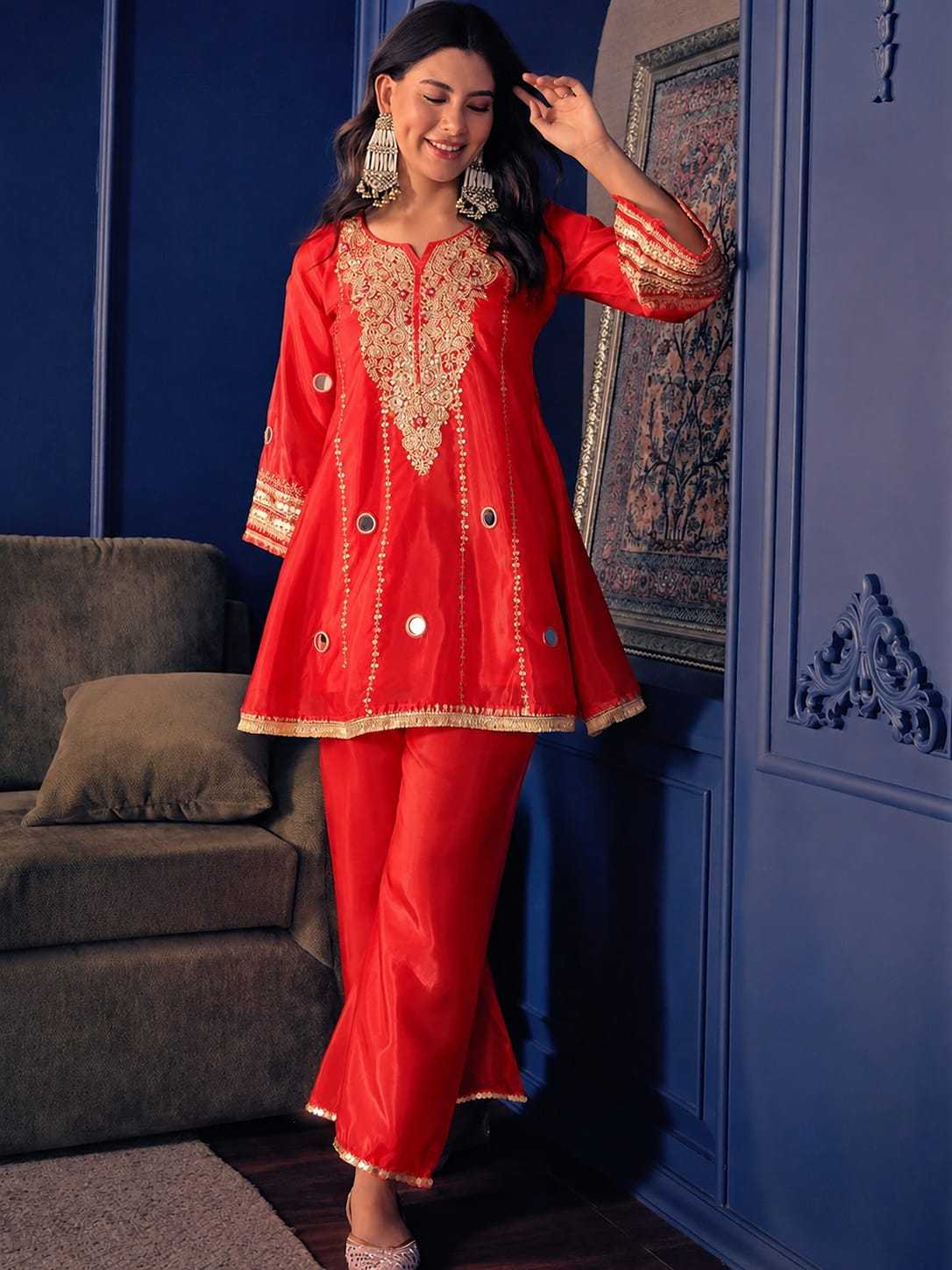 Jelina Pure Silk Short Kurti