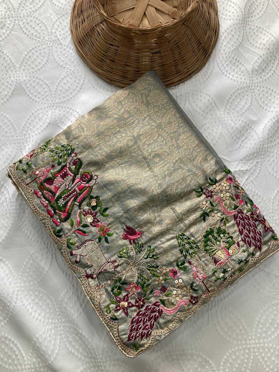 Kanjivaram Silk Lace Border Saree
